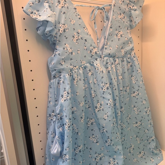 Size small flowy summer blue floral dress - Picture 2 of 4